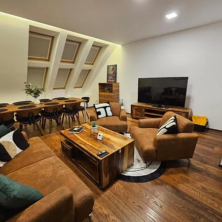 Three Stories In Old Center With Castle View And Terrace Apartment *