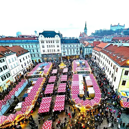 Apartment Three Stories In Old Center With Castle View And Terrace Bratislava
