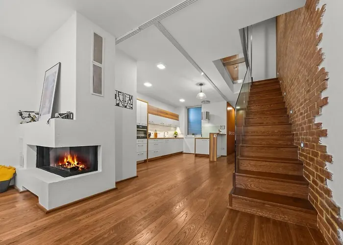 Three Stories In Old Center With Castle View And Terrace Bratislava