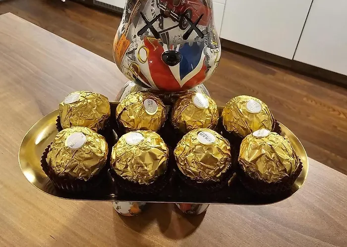 Apartment Three Stories In Old Center With Castle View And Terrace *