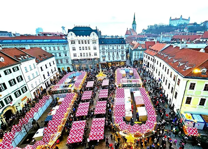 Apartment Three Stories In Old Center With Castle View And Terrace Bratislava