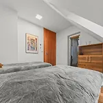 Apartmán Three Stories In Old Center With Castle View And Terrace